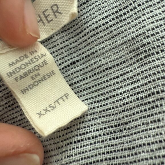 Eileen Fisher gray organic linen button down shirt size XXS - Picture 5 of 6